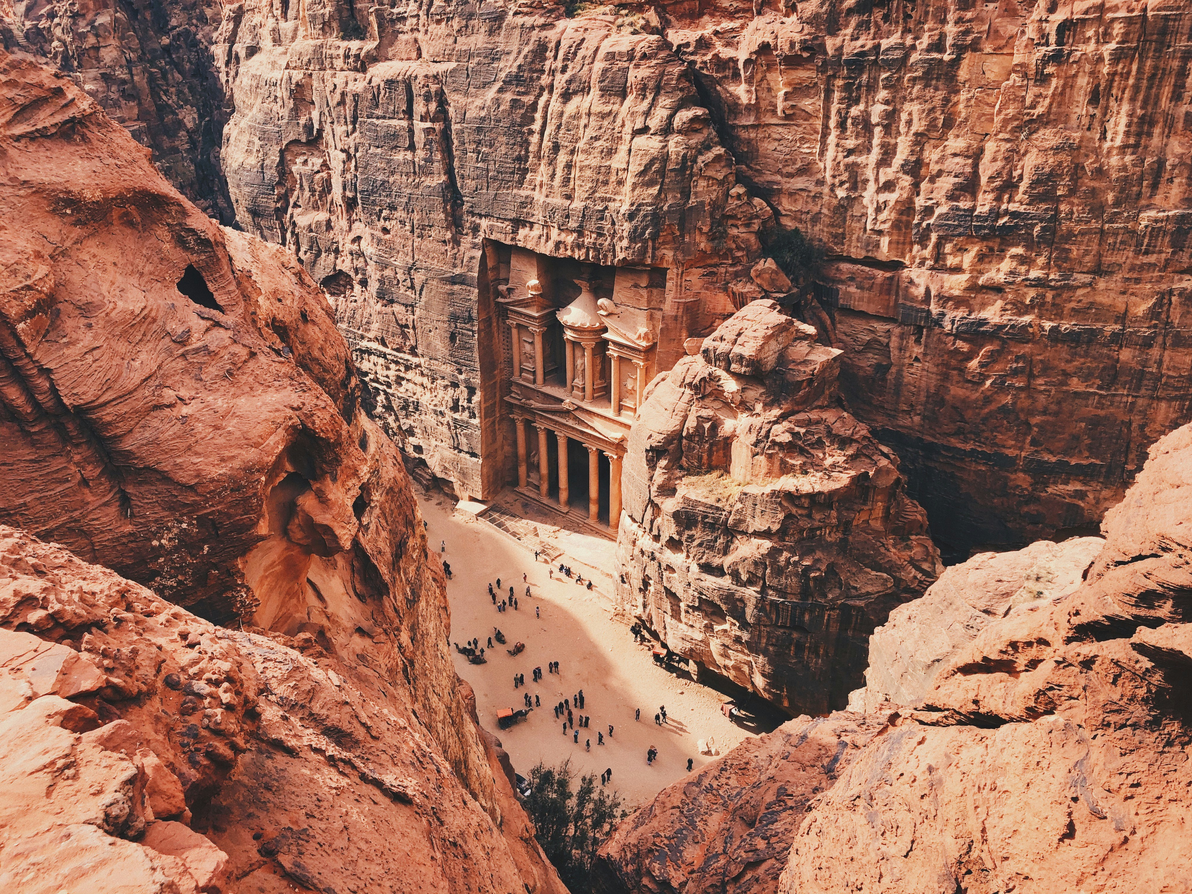 Uncovering the Mysteries of Petra: An Ancient Wonder of Jordan